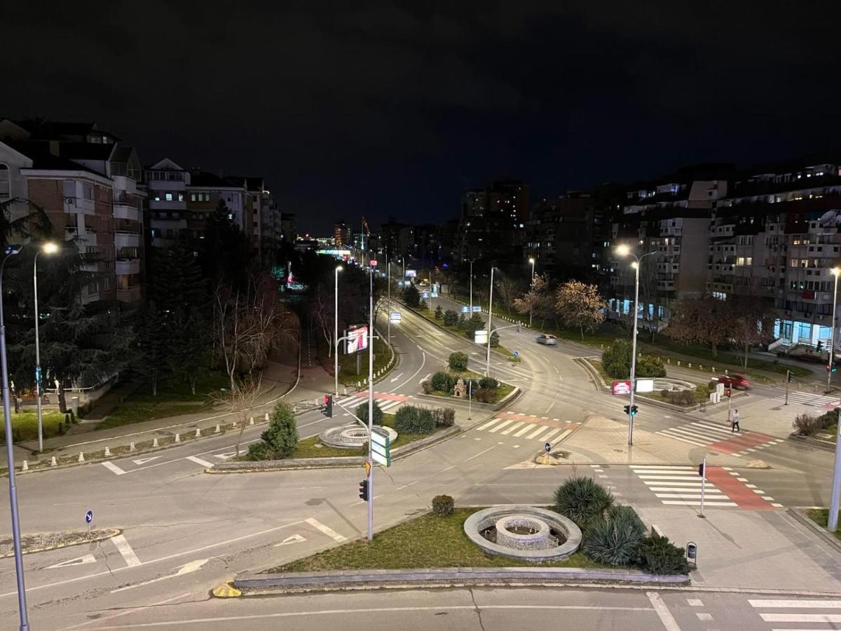 Porta Leks Apartment, Self Check-In, Own Parking Skopje Exterior photo