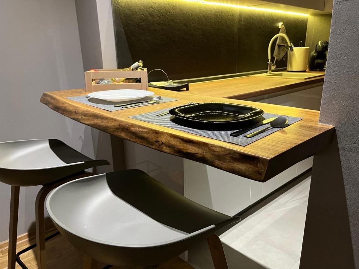Porta Leks Apartment, Self Check-In, Own Parking Skopje Exterior photo